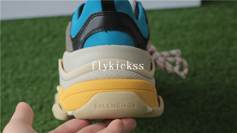 Balenciaga 2017 Fall Winter Triple-S Grey Red
